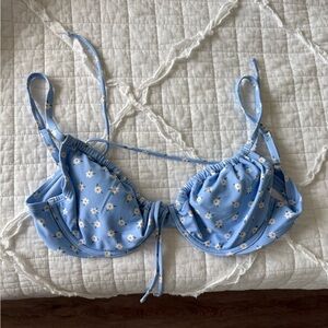 Hollister Floral Blue Women's Bikini Top